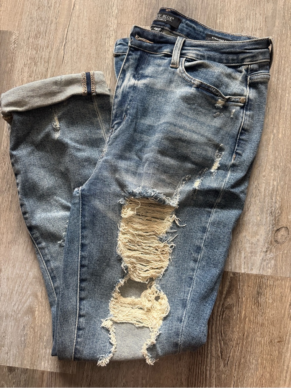 Judy Blue Light Blue Distressed Straight Leg Jeans